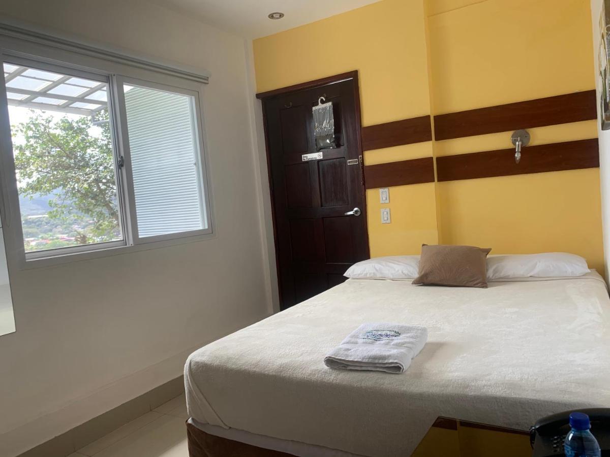 Hotel Tijerinos Boaco Eksteriør billede